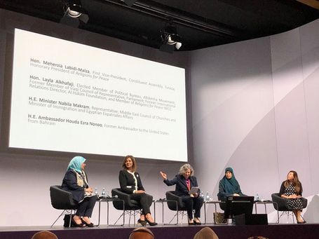 Podium Weltkonferenz